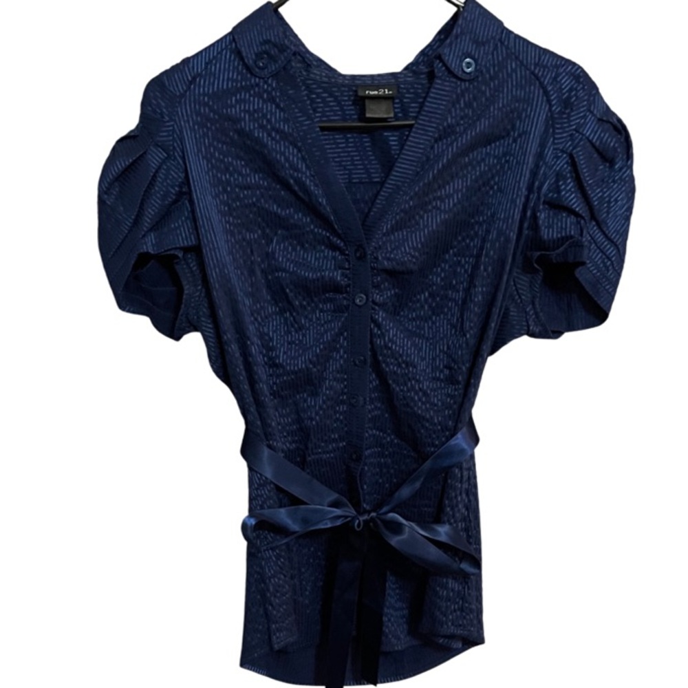 Rue21 Women's Button Down Blouse